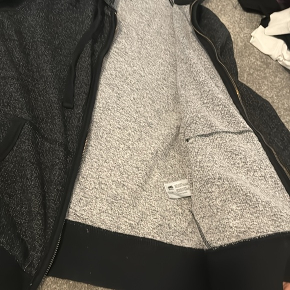 Roots zip up hoodie!! - Picture 6 of 7